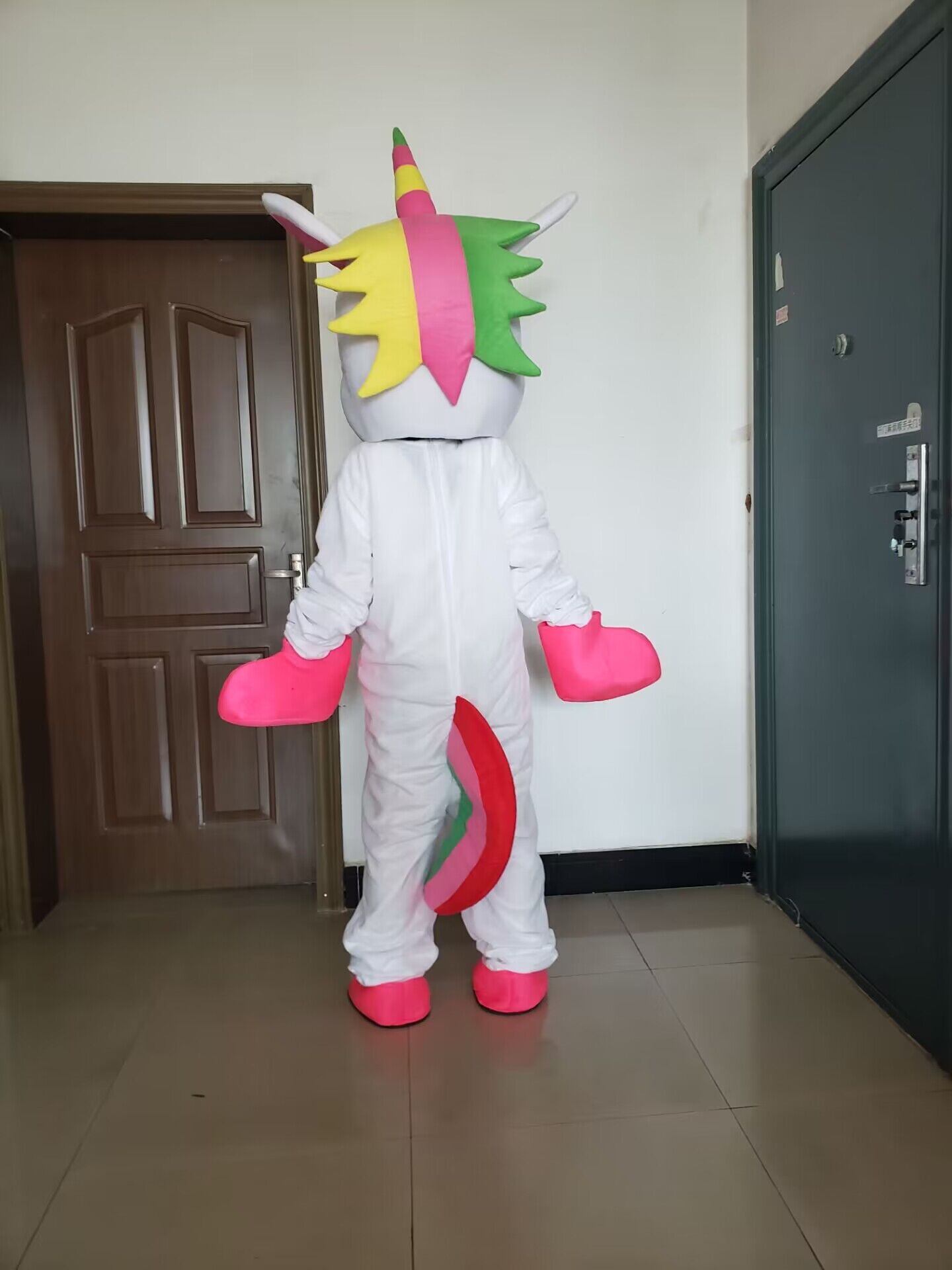 Adult Unicorn Mascot Costume C - Cosplay Prop Business incelemesi ve fiyatı